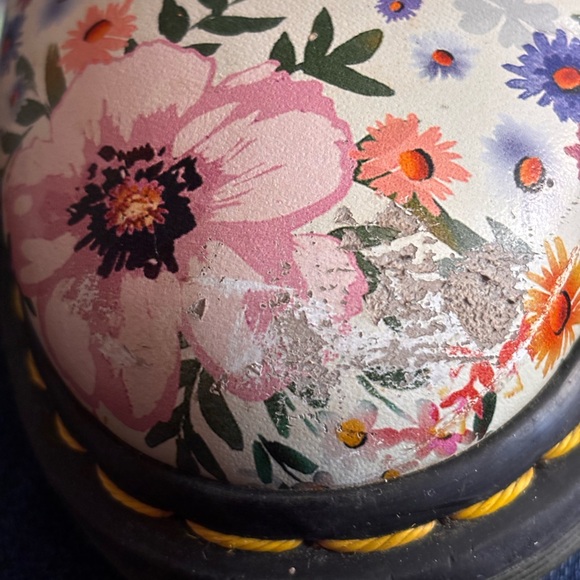 Dr. Marten’s floral Women's combat boots - Picture 5 of 6